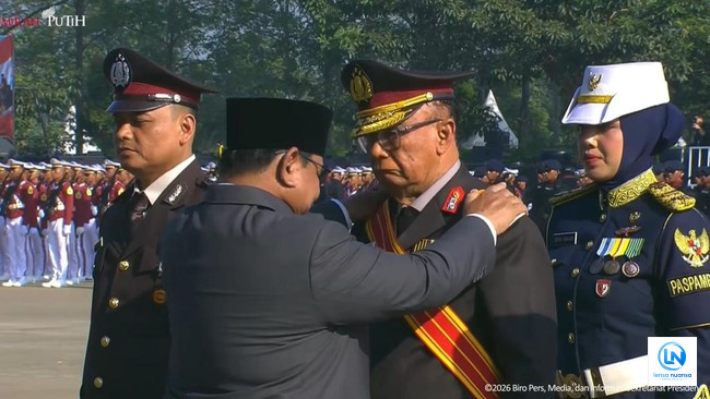 Prabowo Anugerahkan Pangkat Komjen Polisi Kehormatan kepada Sidarto Danusubroto, Ajudan Terakhir Bung Karno