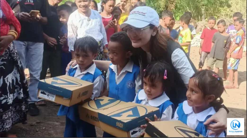 Luna Maya Bangun Harapan dari Timur Indonesia, Wujudkan Sekolah Layak untuk Anak-anak di Sikka