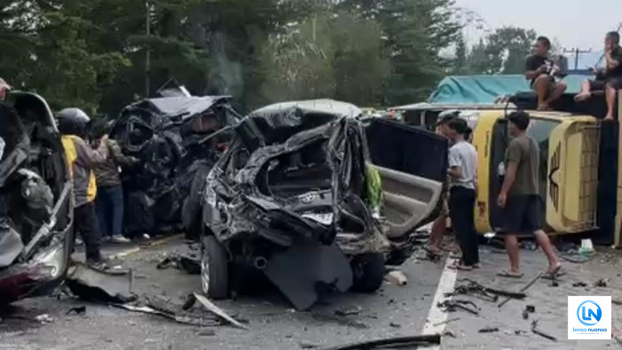 Tragis! Sembilan Kendaraan Terlibat Kecelakaan Beruntun di Jalan Jamin Ginting Sibolangit, 4 Orang Meninggal
