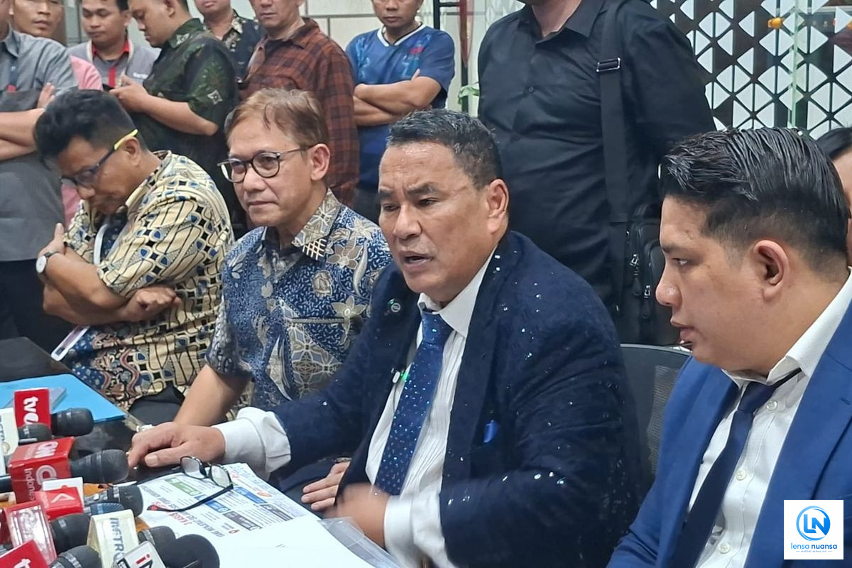 Hotman Paris: Febrie Adriansyah Tak Tahu Soal Brankas di Kafe de'Clan dan Rumah Sentul, Semua Dikuasai Don Ritto