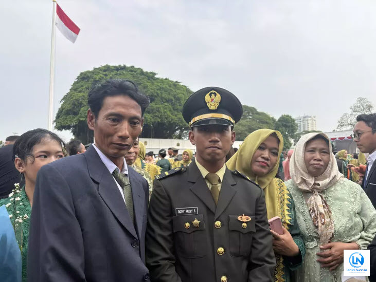 Anak Kuli Bangunan Asal Blora, Rizky Fadli, Resmi Dilantik Jadi Perwira TNI oleh Presiden Prabowo